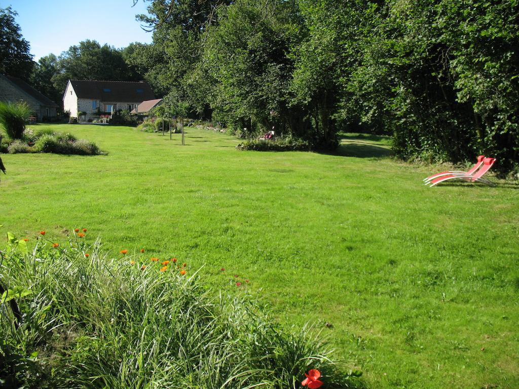 Domaine De La Jarrige Hotel Saint-Vaury Bagian luar foto